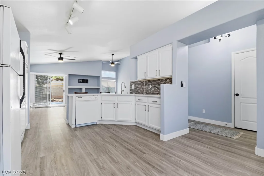 5316 Variety, North Las Vegas, NV 89031