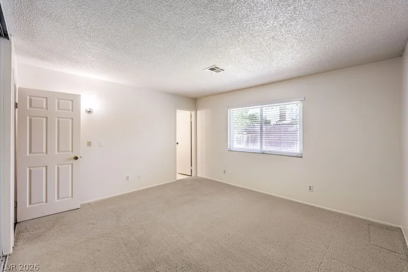 250 Princess Ann, Henderson, NV 89015