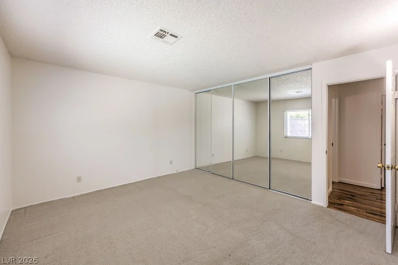 250 Princess Ann, Henderson, NV 89015