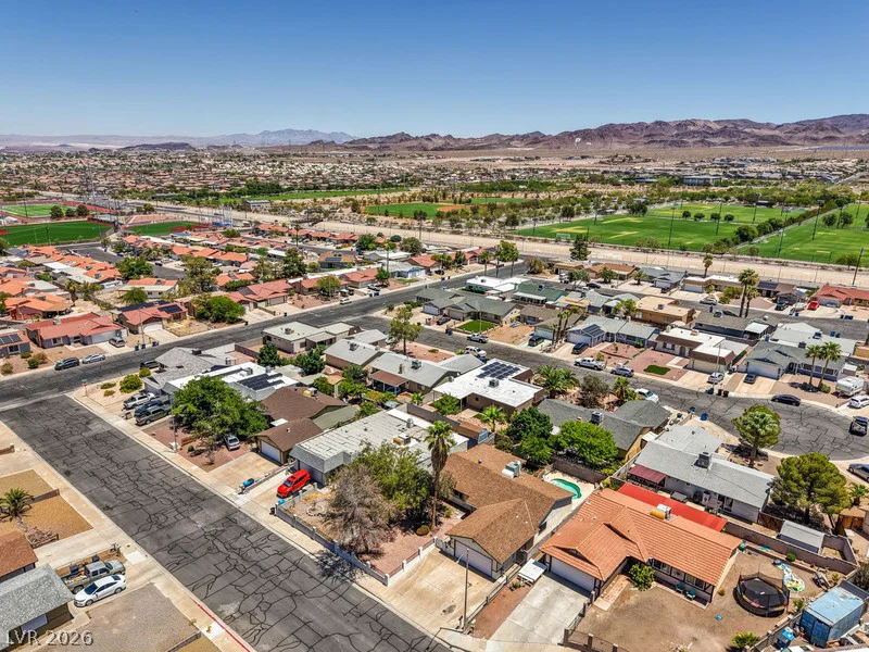 250 Princess Ann, Henderson, NV 89015