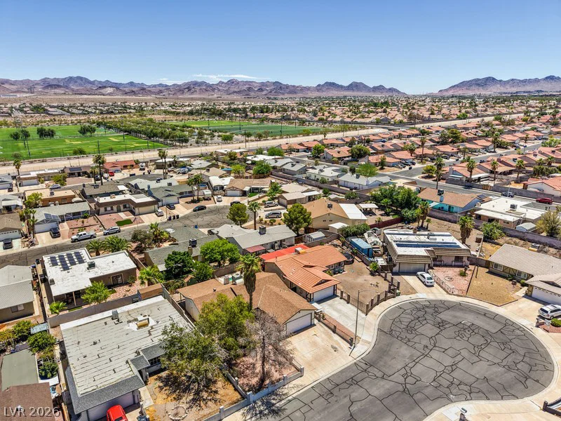 250 Princess Ann, Henderson, NV 89015