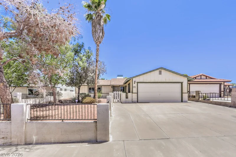 250 Princess Ann, Henderson, NV 89015