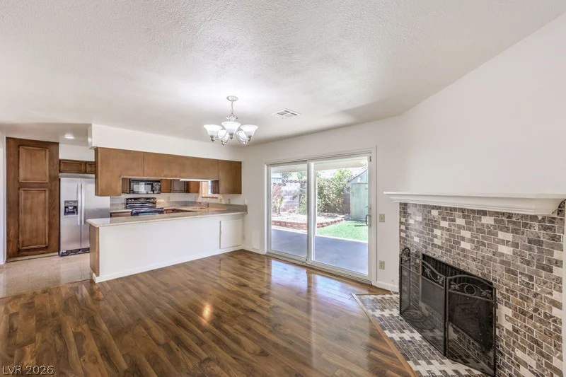 250 Princess Ann, Henderson, NV 89015