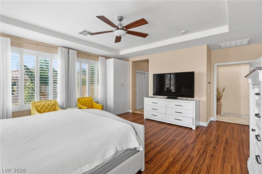 9351 Enchanted Grove, Las Vegas, NV 89149