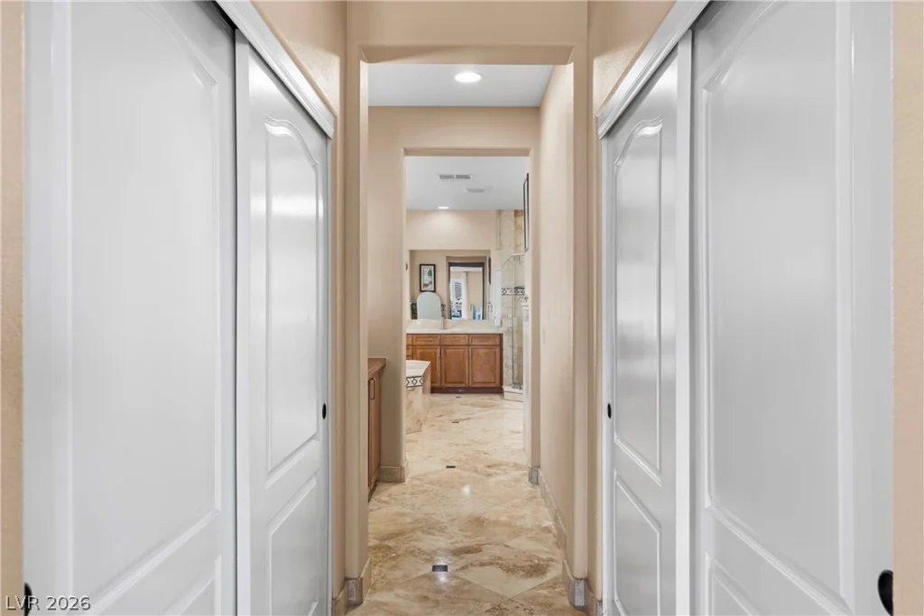 9351 Enchanted Grove, Las Vegas, NV 89149