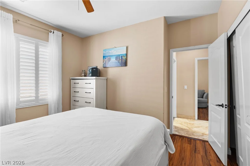 9351 Enchanted Grove, Las Vegas, NV 89149