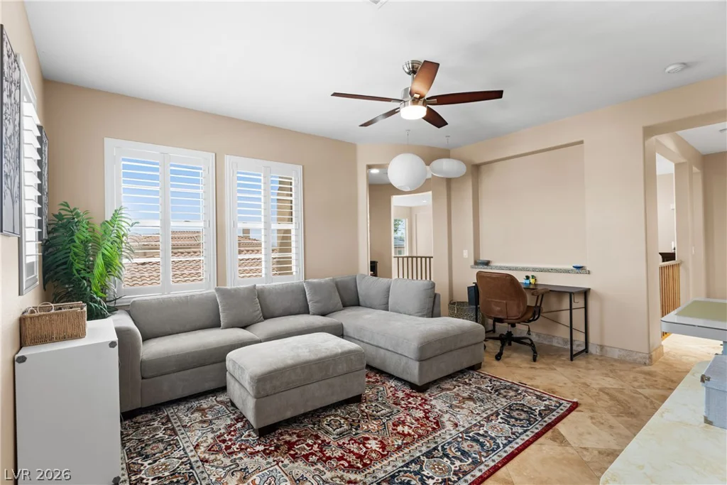 9351 Enchanted Grove, Las Vegas, NV 89149