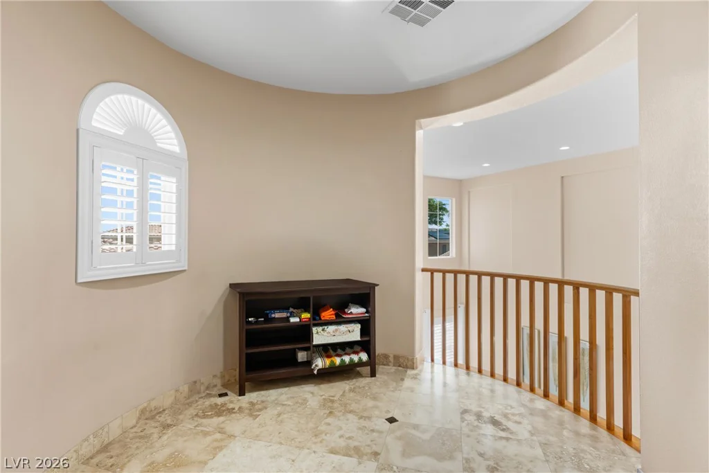 9351 Enchanted Grove, Las Vegas, NV 89149