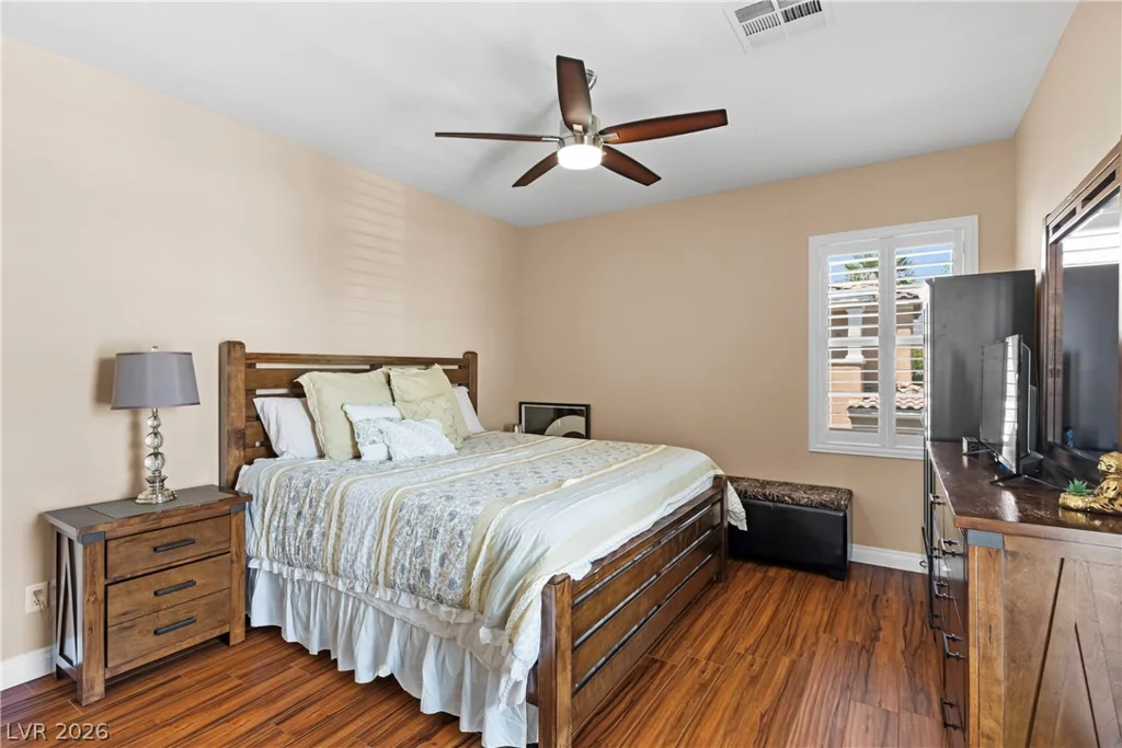 9351 Enchanted Grove, Las Vegas, NV 89149
