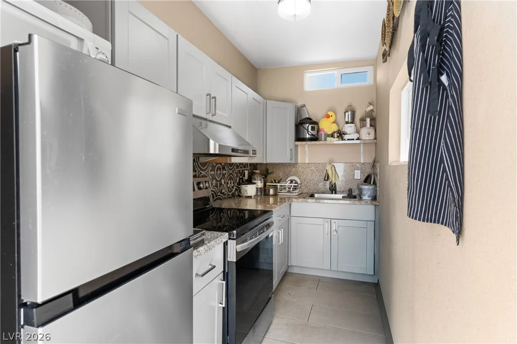 9351 Enchanted Grove, Las Vegas, NV 89149