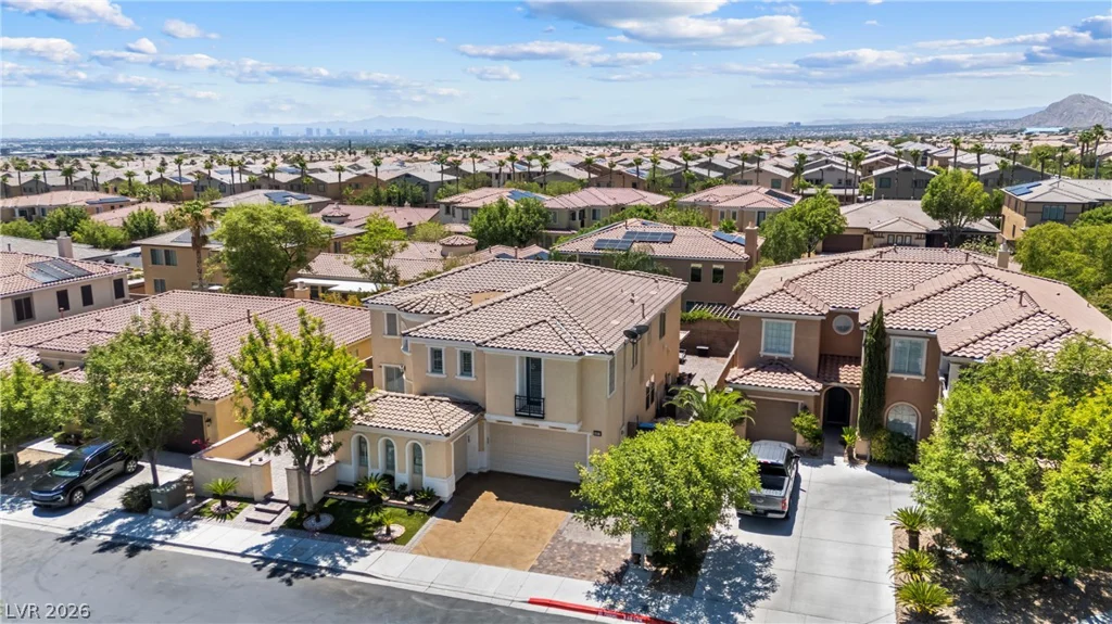 9351 Enchanted Grove, Las Vegas, NV 89149