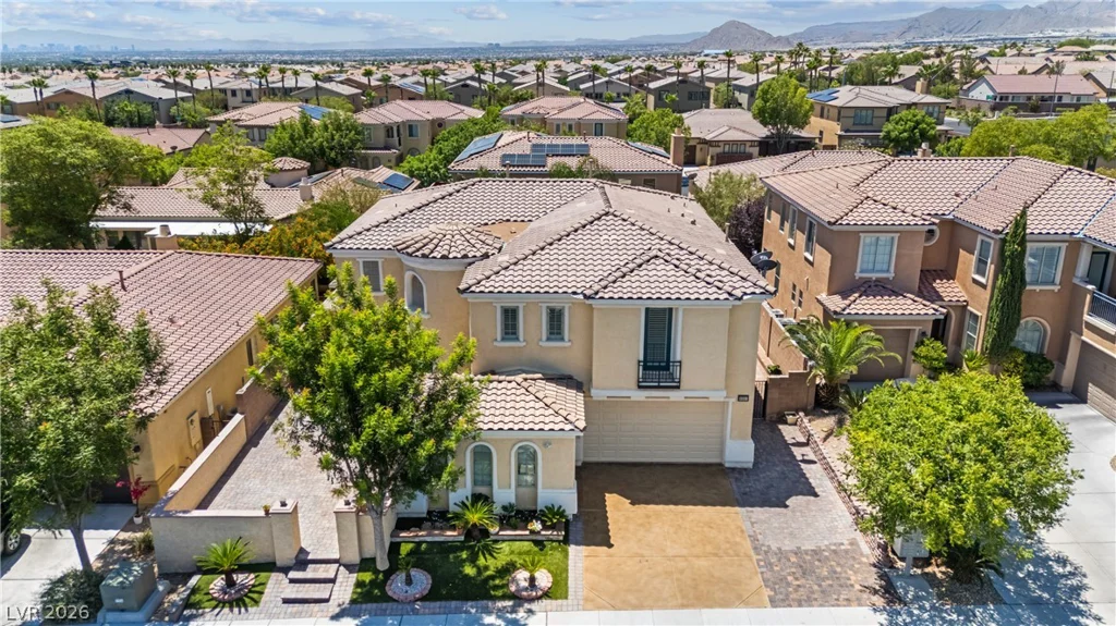 9351 Enchanted Grove, Las Vegas, NV 89149