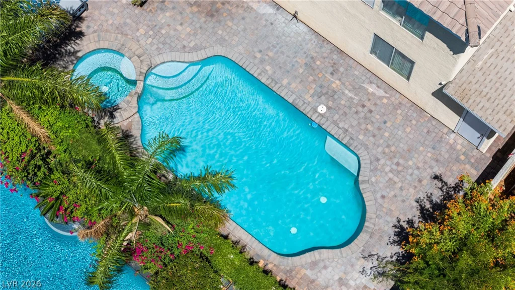 9351 Enchanted Grove, Las Vegas, NV 89149