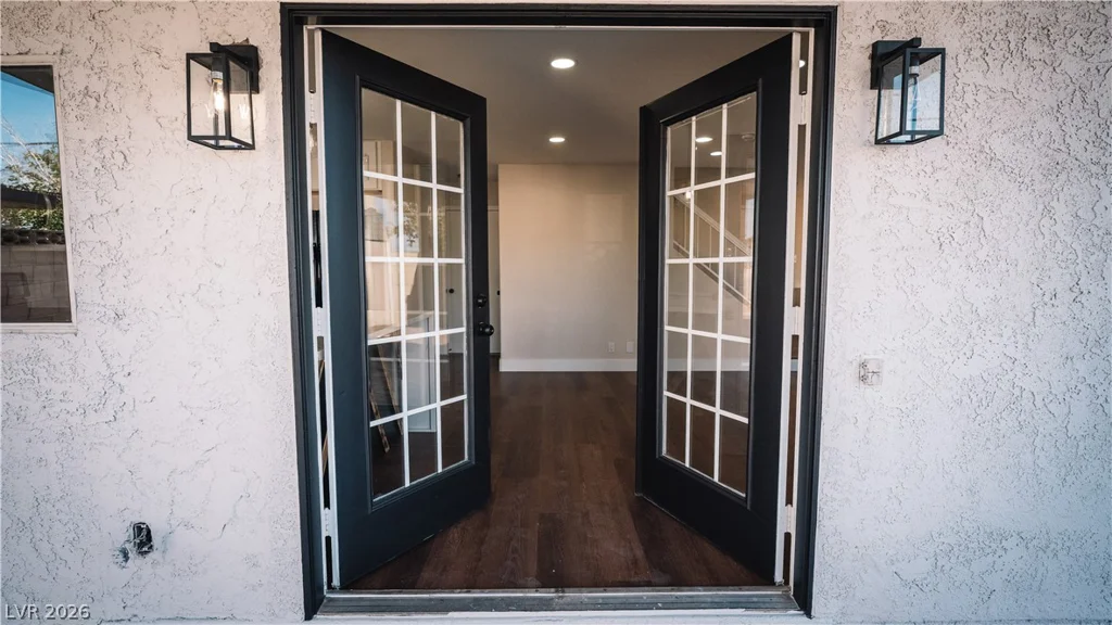 2294 Miner, Las Vegas, NV 89104