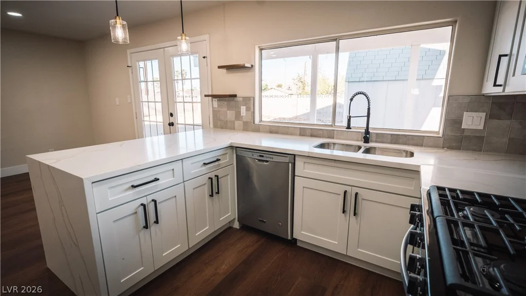 2294 Miner, Las Vegas, NV 89104