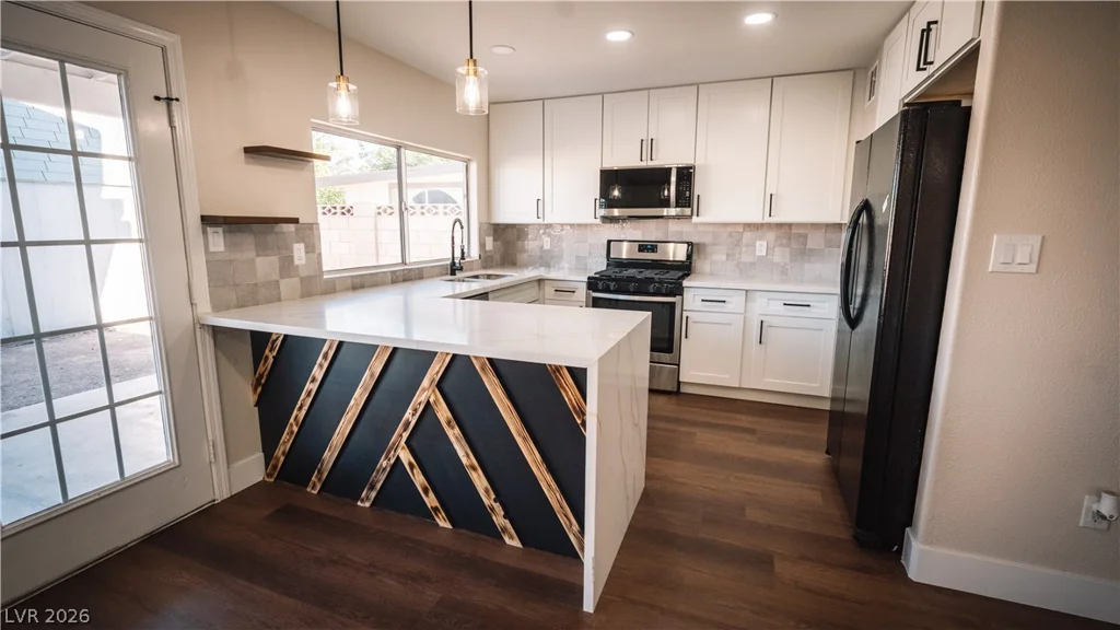 2294 Miner, Las Vegas, NV 89104
