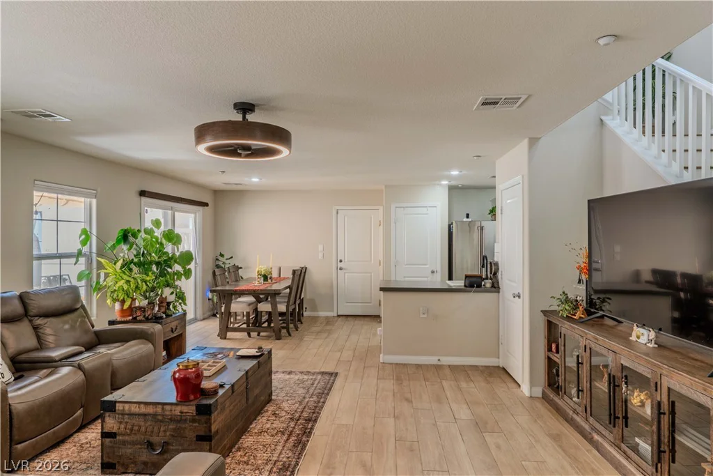2084 Airy Petals, Henderson, NV 89044