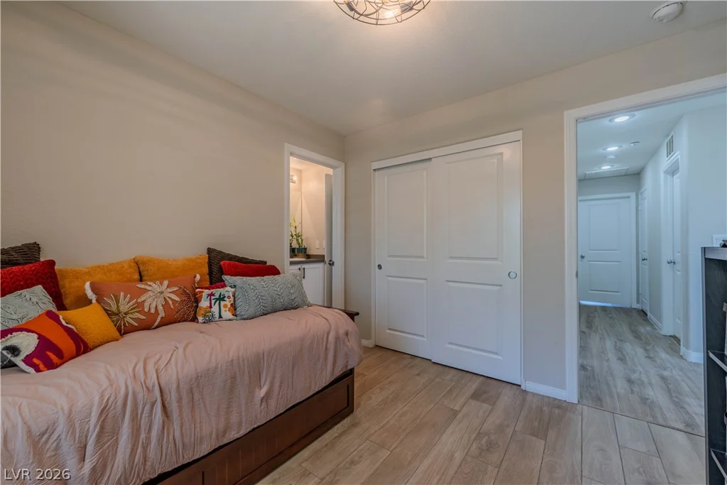 2084 Airy Petals, Henderson, NV 89044