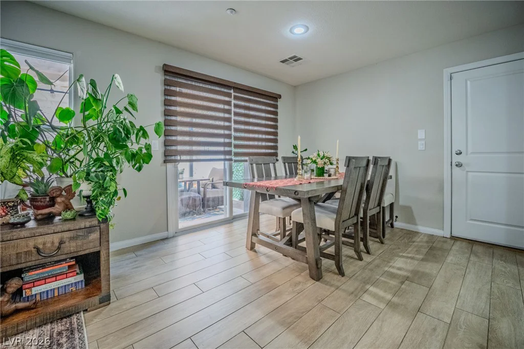 2084 Airy Petals, Henderson, NV 89044