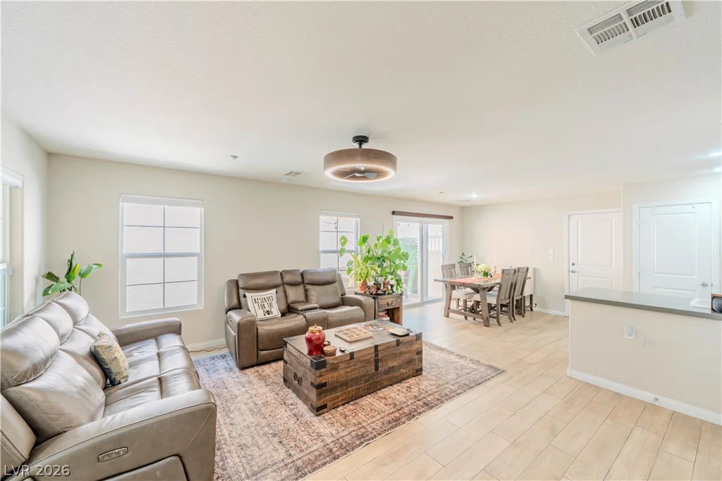 2084 Airy Petals, Henderson, NV 89044