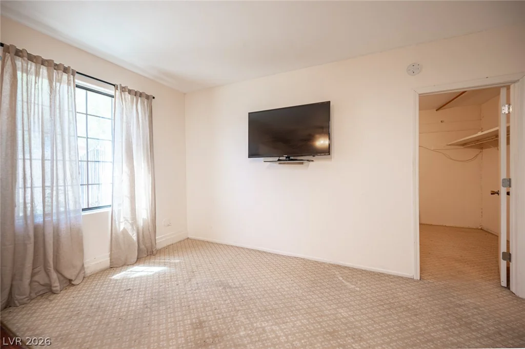 8625 Edmond, Las Vegas, NV 89139