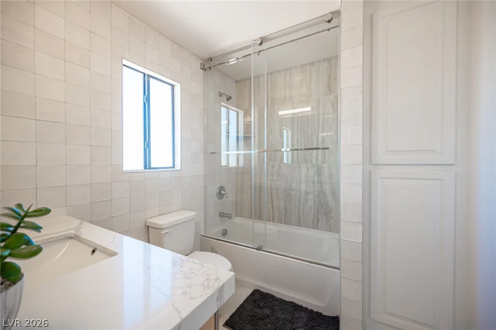 8625 Edmond, Las Vegas, NV 89139