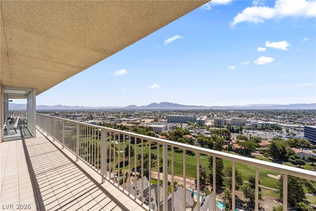 3111 Bel Air, Las Vegas, NV 89109