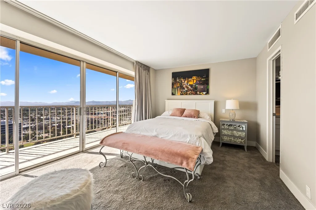 3111 Bel Air, Las Vegas, NV 89109