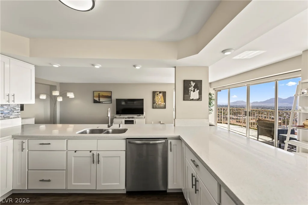 3111 Bel Air, Las Vegas, NV 89109