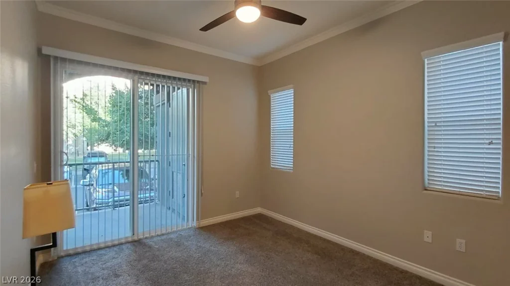 56 Serene, Las Vegas, NV 89123