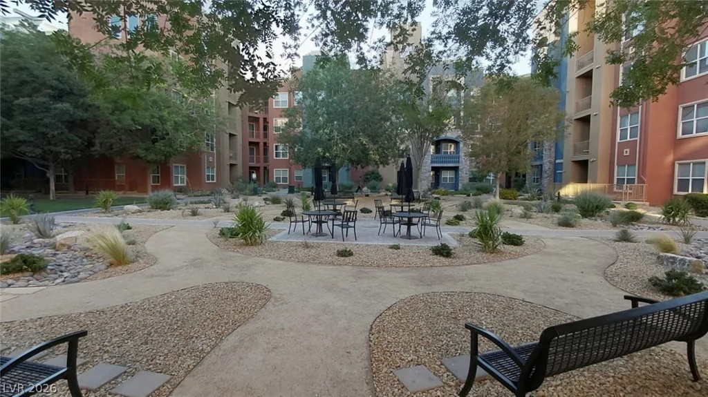 56 Serene, Las Vegas, NV 89123