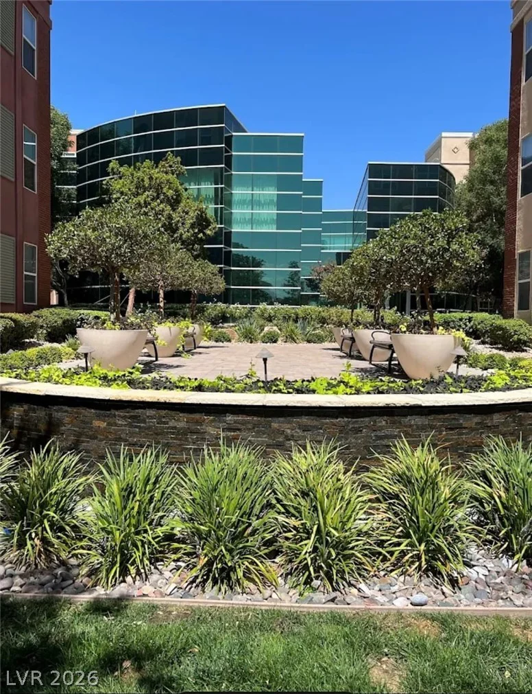56 Serene, Las Vegas, NV 89123