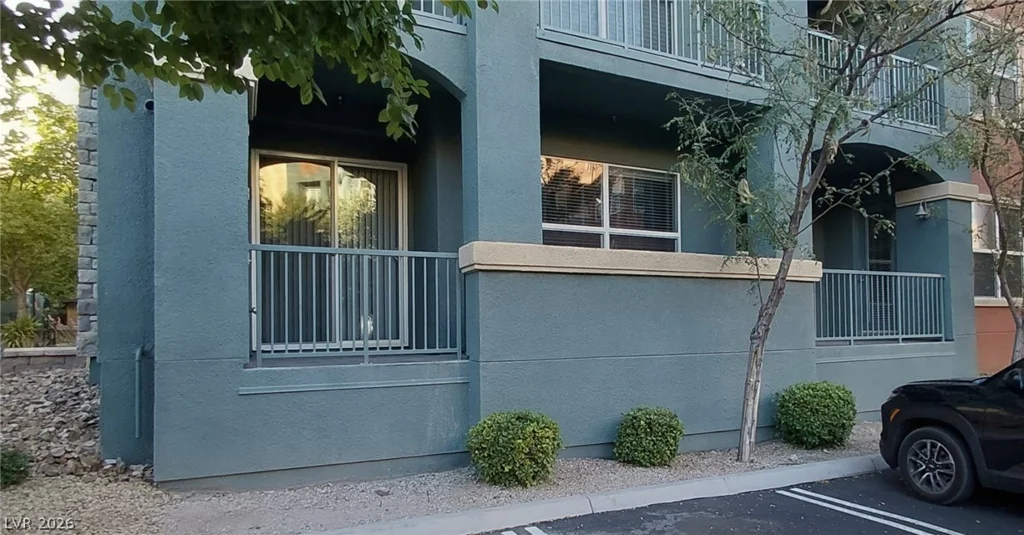 56 Serene, Las Vegas, NV 89123
