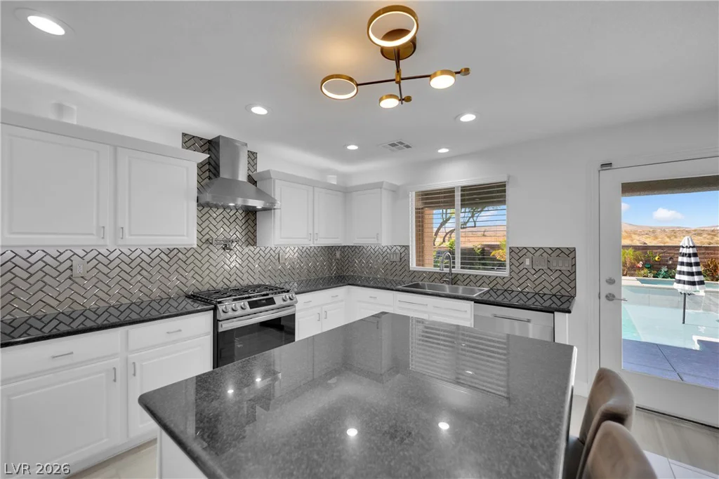 7895 Red Rock Ridge, Las Vegas, NV 89179