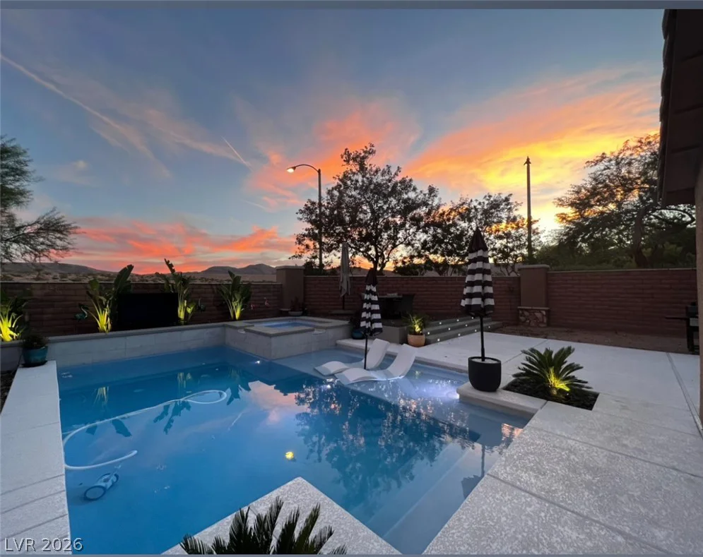7895 Red Rock Ridge, Las Vegas, NV 89179