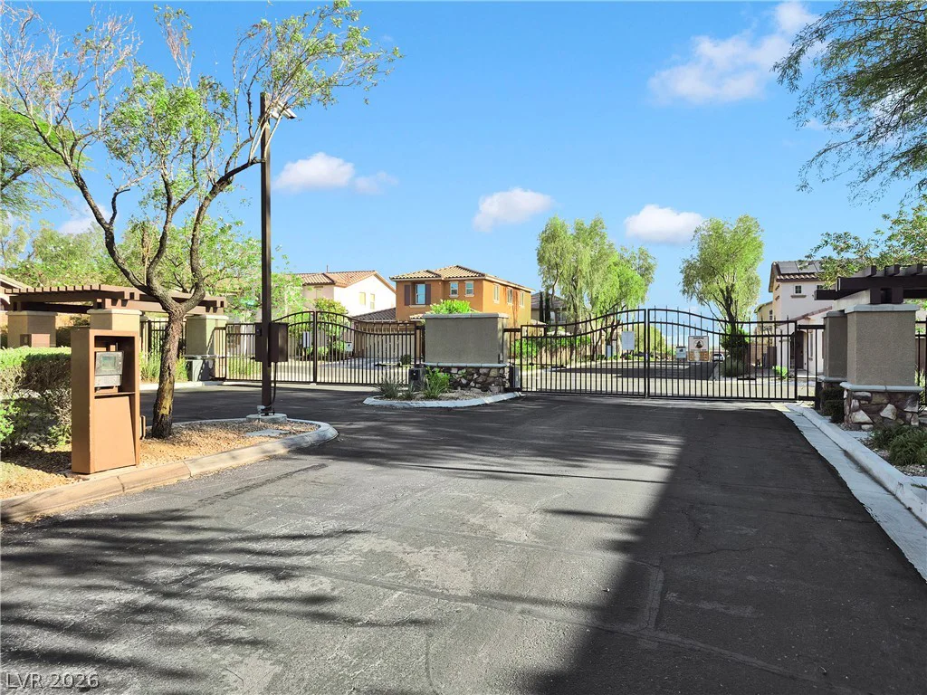 7895 Red Rock Ridge, Las Vegas, NV 89179