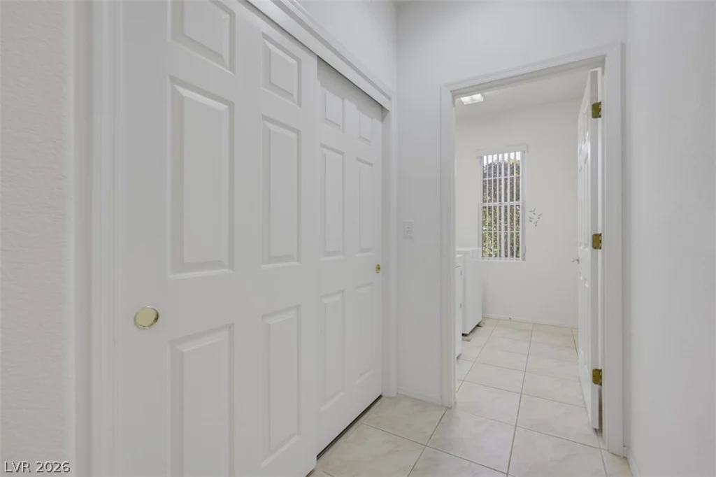 2833 Winslow Springs, Henderson, NV 89052