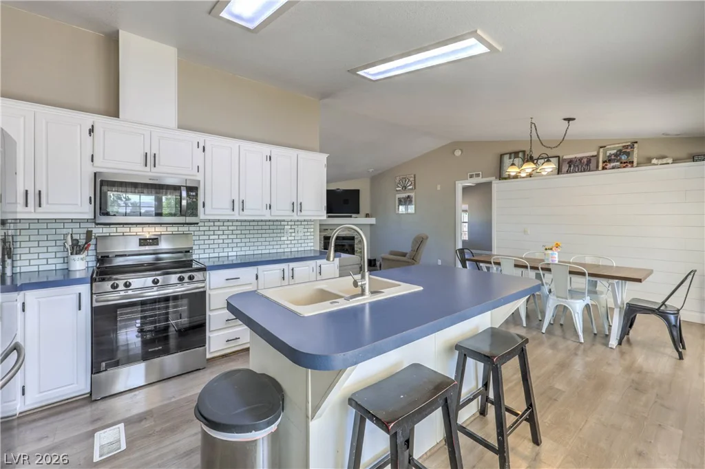348 Tres Palomas, Overton, NV 89040