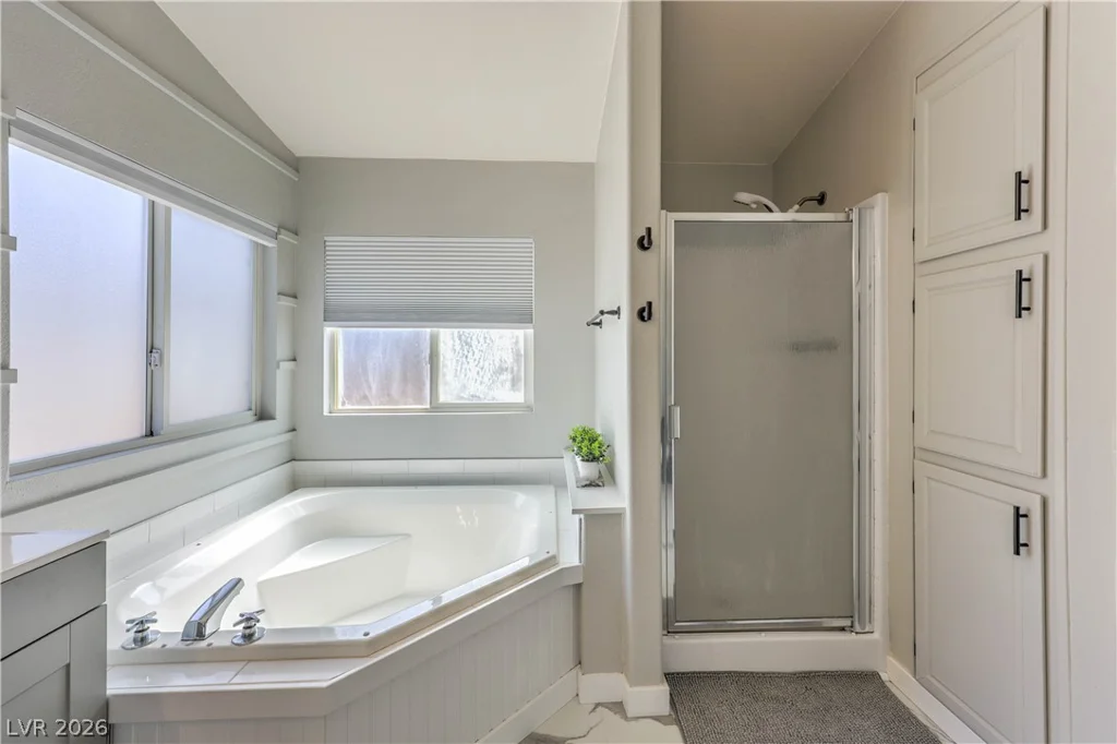 348 Tres Palomas, Overton, NV 89040