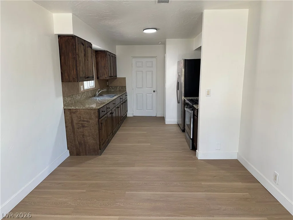 2876 Escuela, Las Vegas, NV 89121