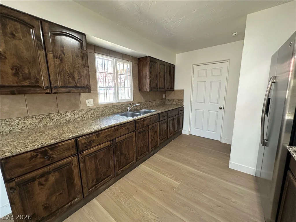 2876 Escuela, Las Vegas, NV 89121