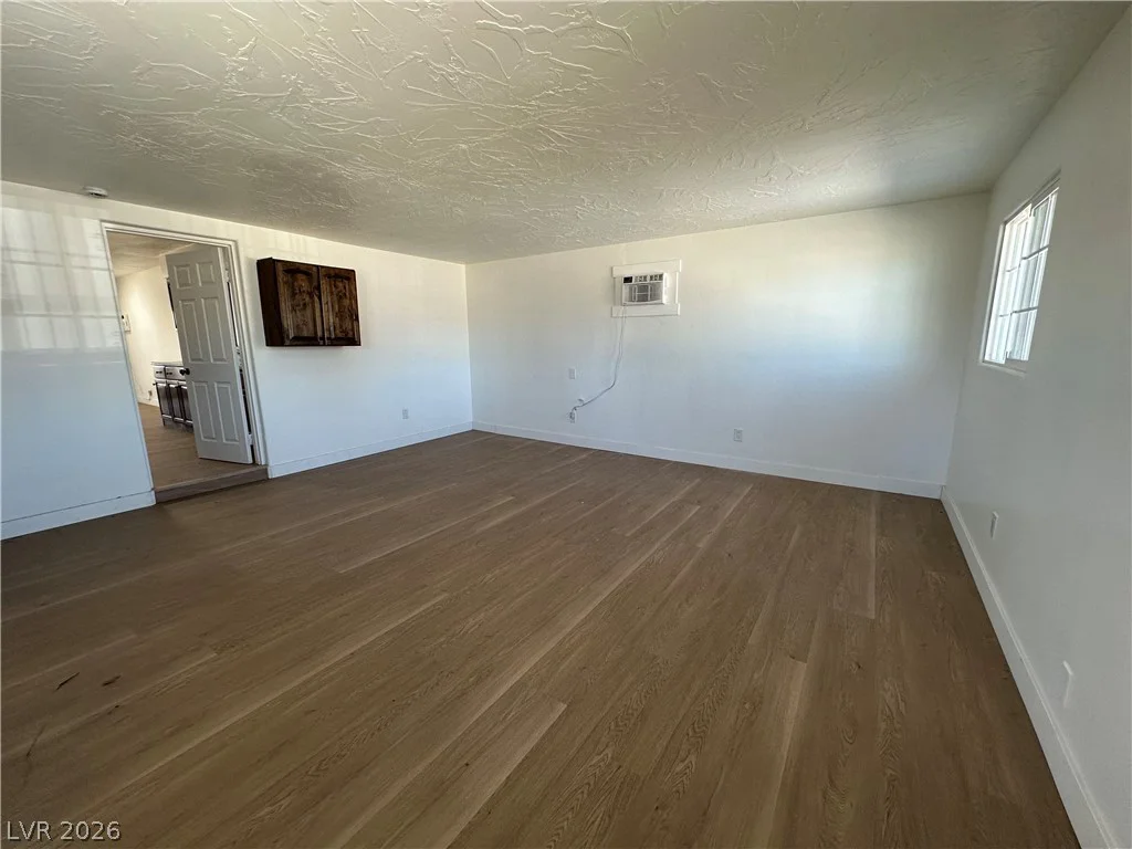 2876 Escuela, Las Vegas, NV 89121