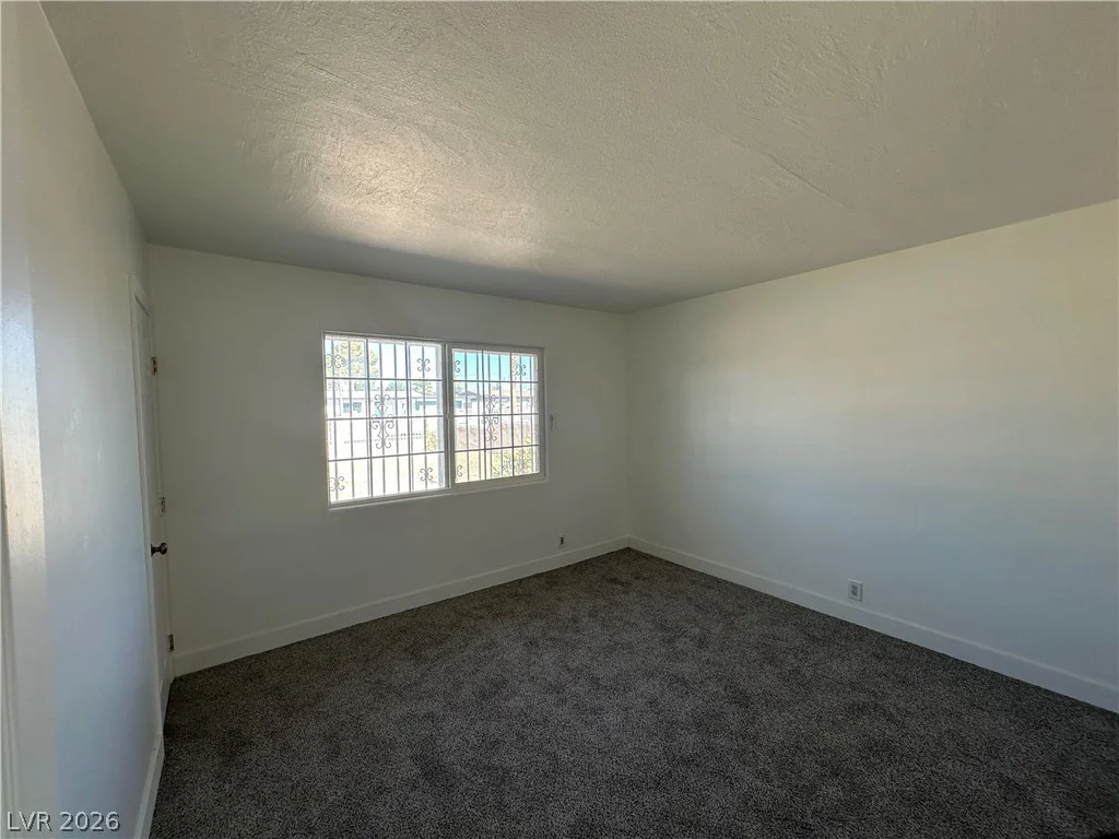 2876 Escuela, Las Vegas, NV 89121