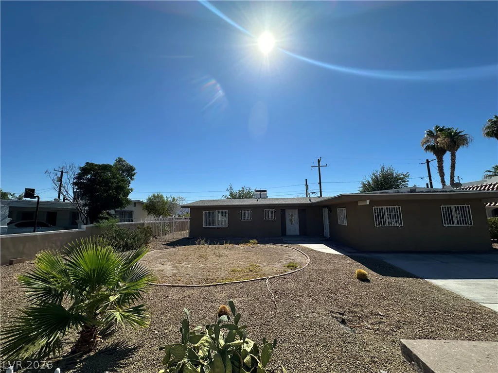 2876 Escuela, Las Vegas, NV 89121