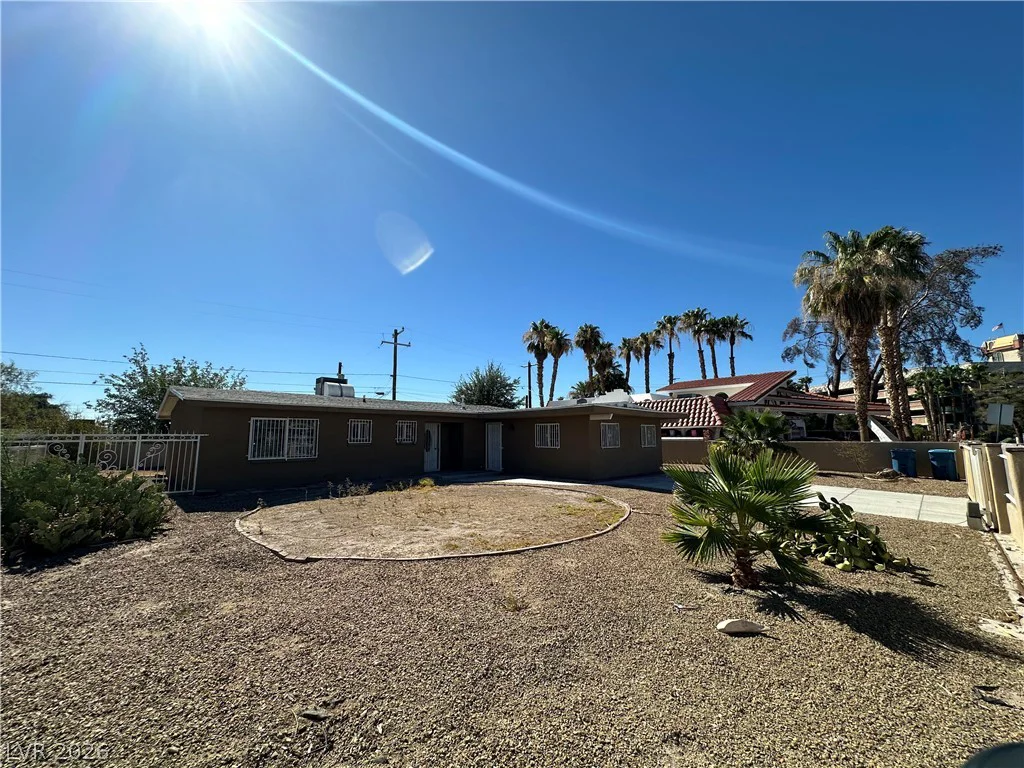 2876 Escuela, Las Vegas, NV 89121