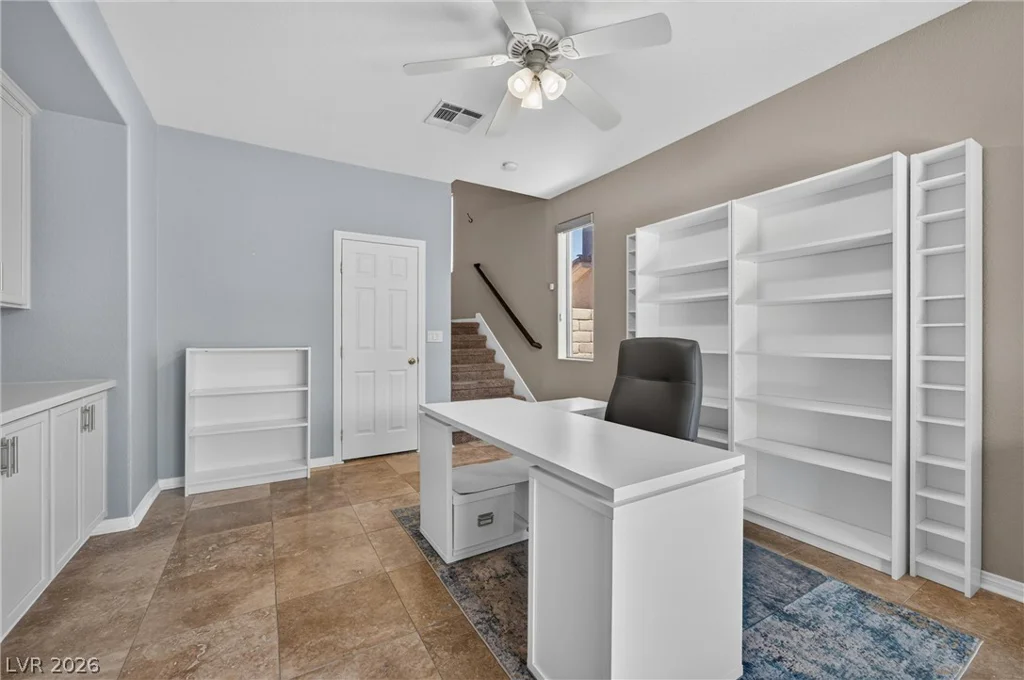 11821 Luna Del Mar, Las Vegas, NV 89138