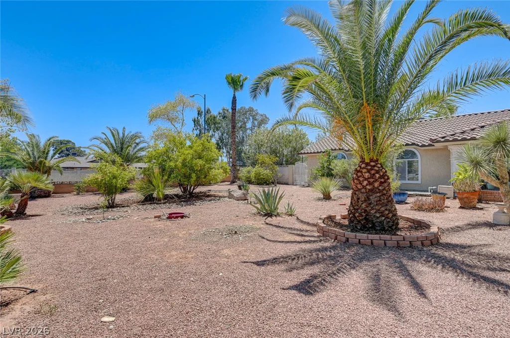6790 Oakey, Las Vegas, NV 89146