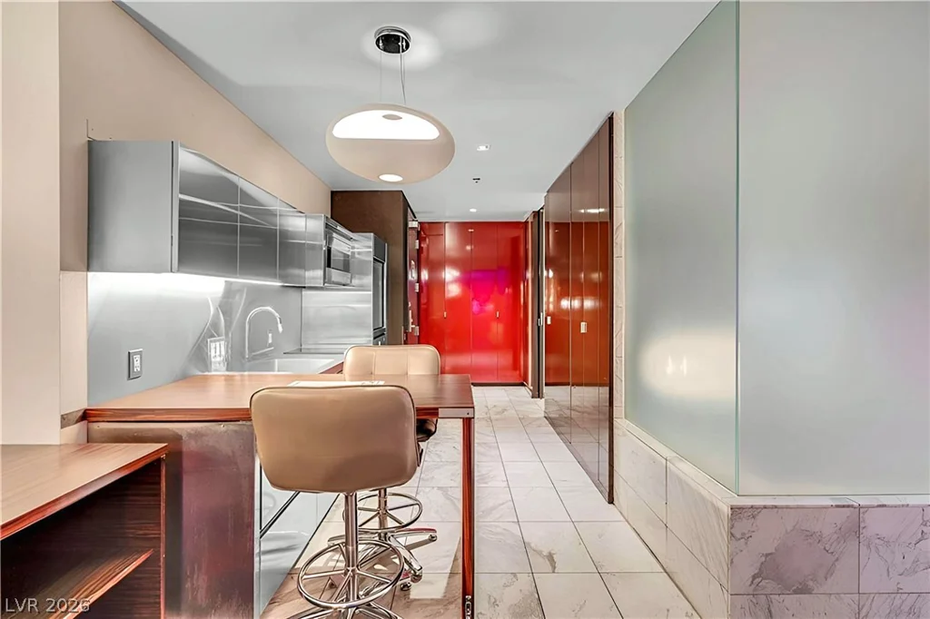 4381 Flamingo, Las Vegas, NV 89103