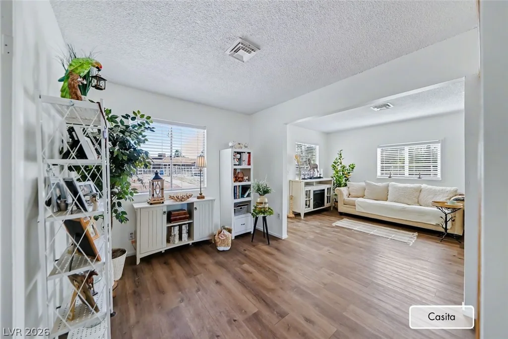285 Shelbourne, Las Vegas, NV 89123