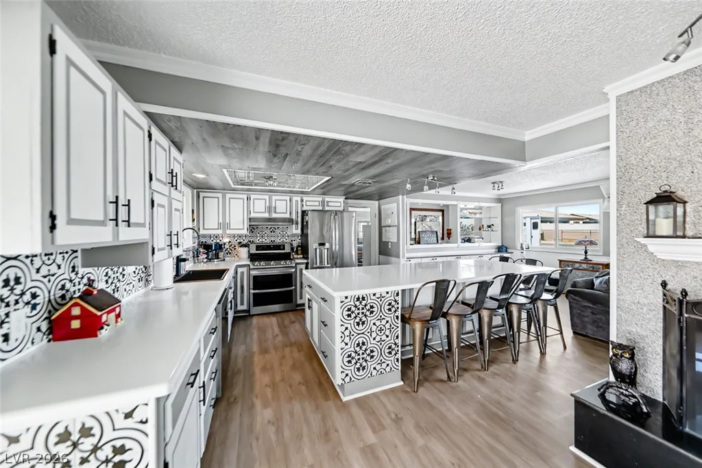 285 Shelbourne, Las Vegas, NV 89123